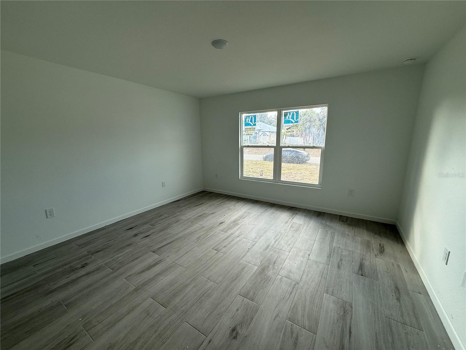 Image 5 of 16 For 3542 Eldron Avenue