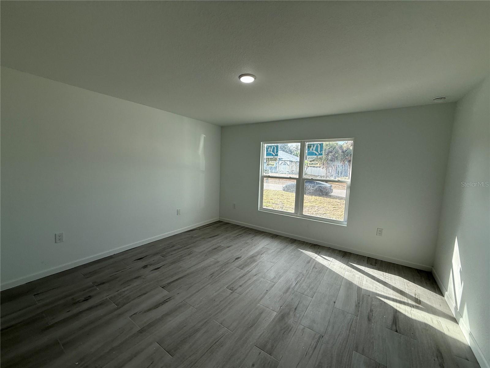 Image 8 of 16 For 3542 Eldron Avenue