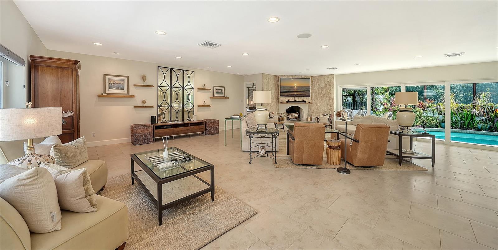 Image 5 of 60 For 443 Bird Key Drive