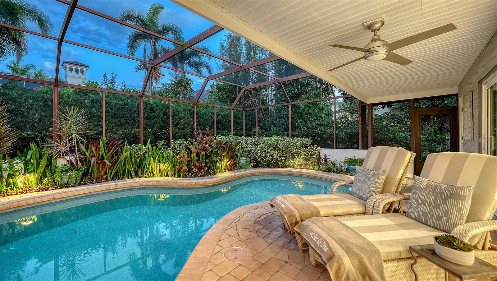 Image 50 of 60 For 443 Bird Key Drive