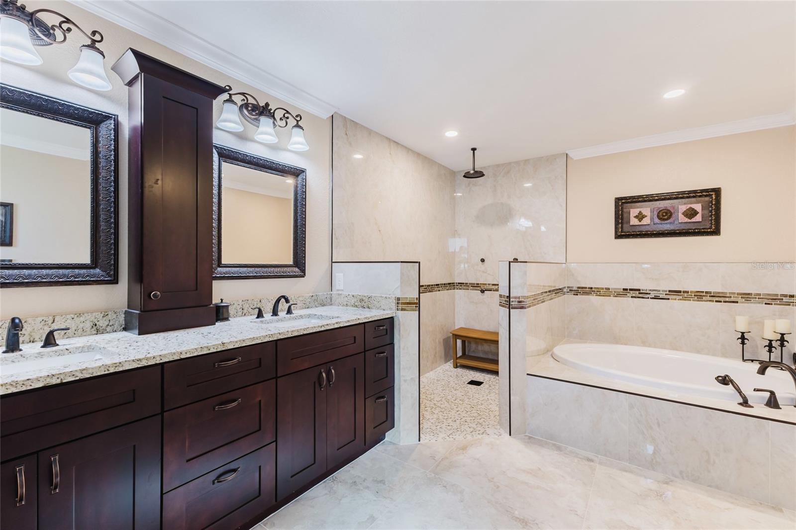 Image 19 of 45 For 1900 Nuremberg Boulevard