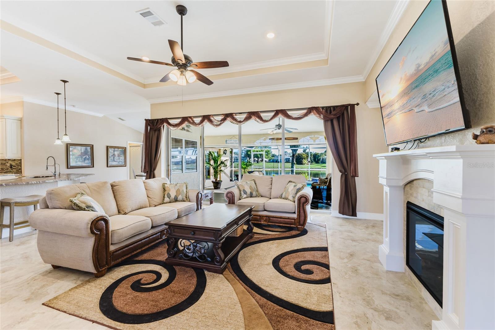 Image 5 of 45 For 1900 Nuremberg Boulevard