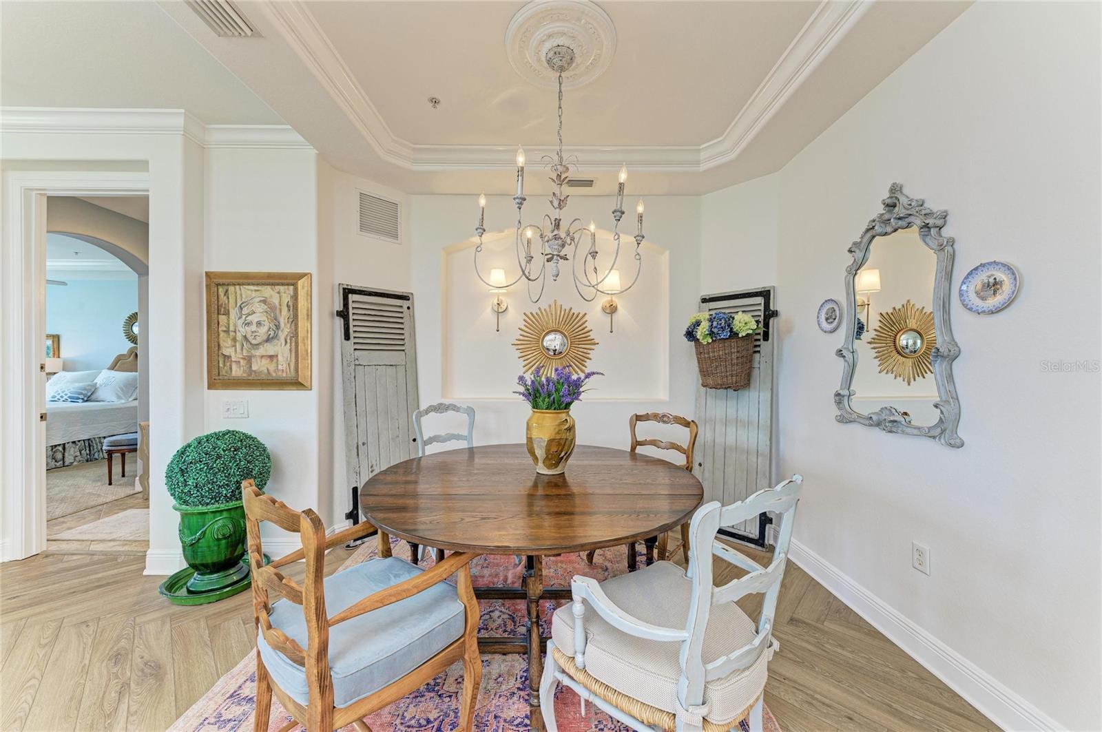 Image 10 of 62 For 1151 Riverscape Street 1151