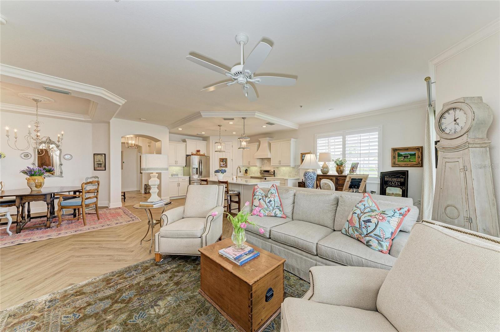 Image 17 of 62 For 1151 Riverscape Street 1151