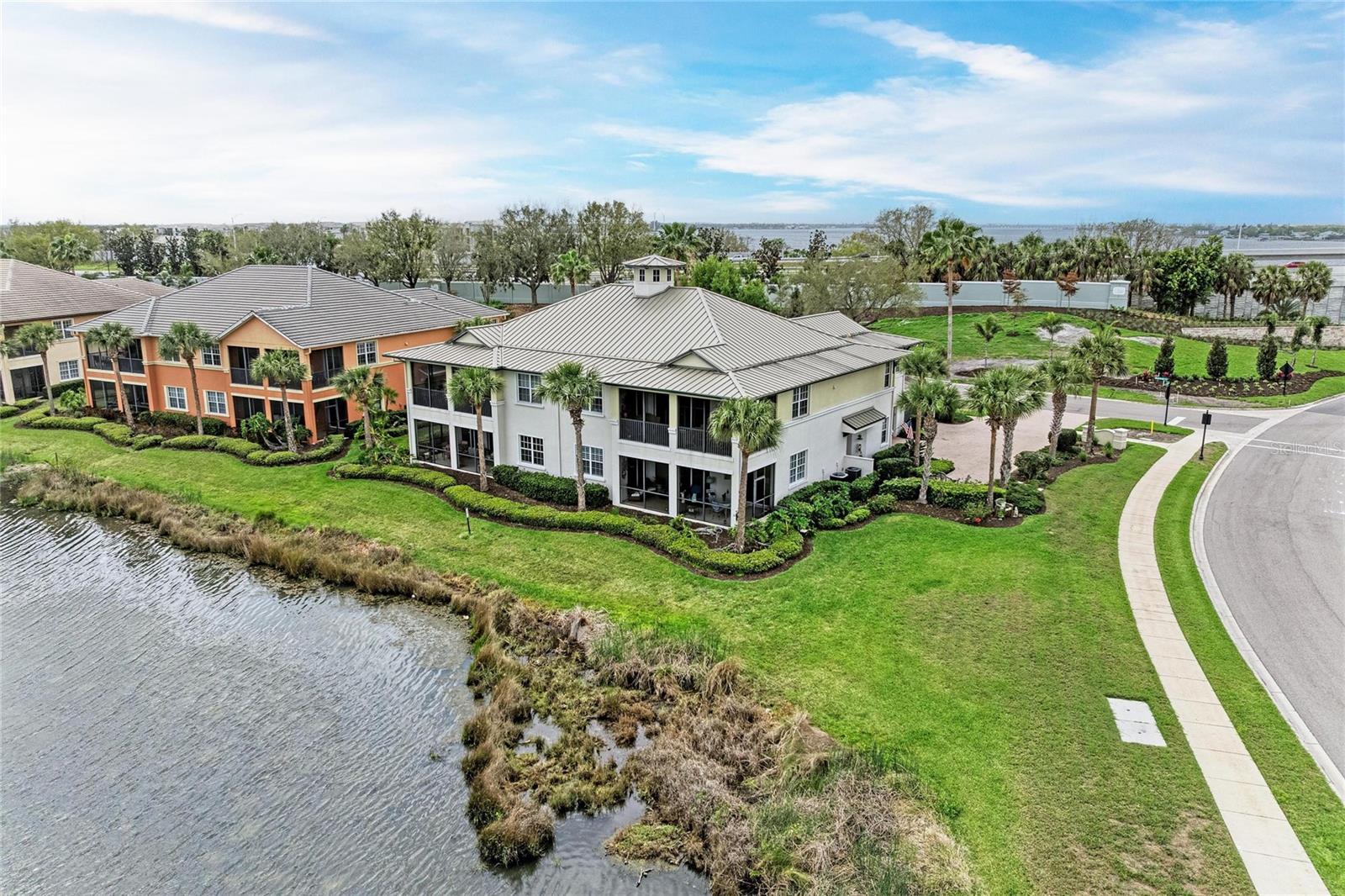 Image 4 of 62 For 1151 Riverscape Street 1151