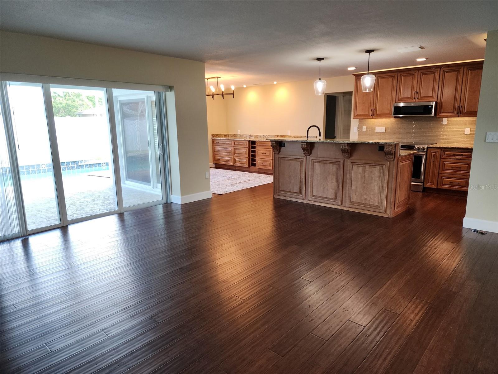 Image 3 of 13 For 1856 Woodhaven Circle