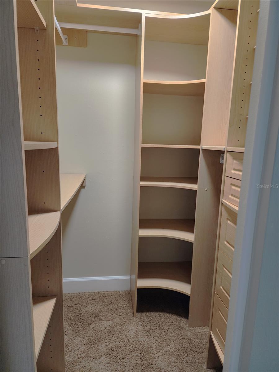 Image 8 of 13 For 1856 Woodhaven Circle