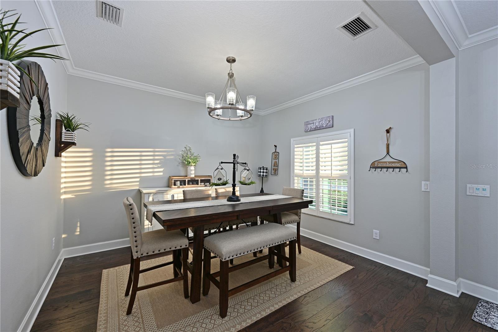 Listing photo id 16 for 4979 60th Avenue Circle E