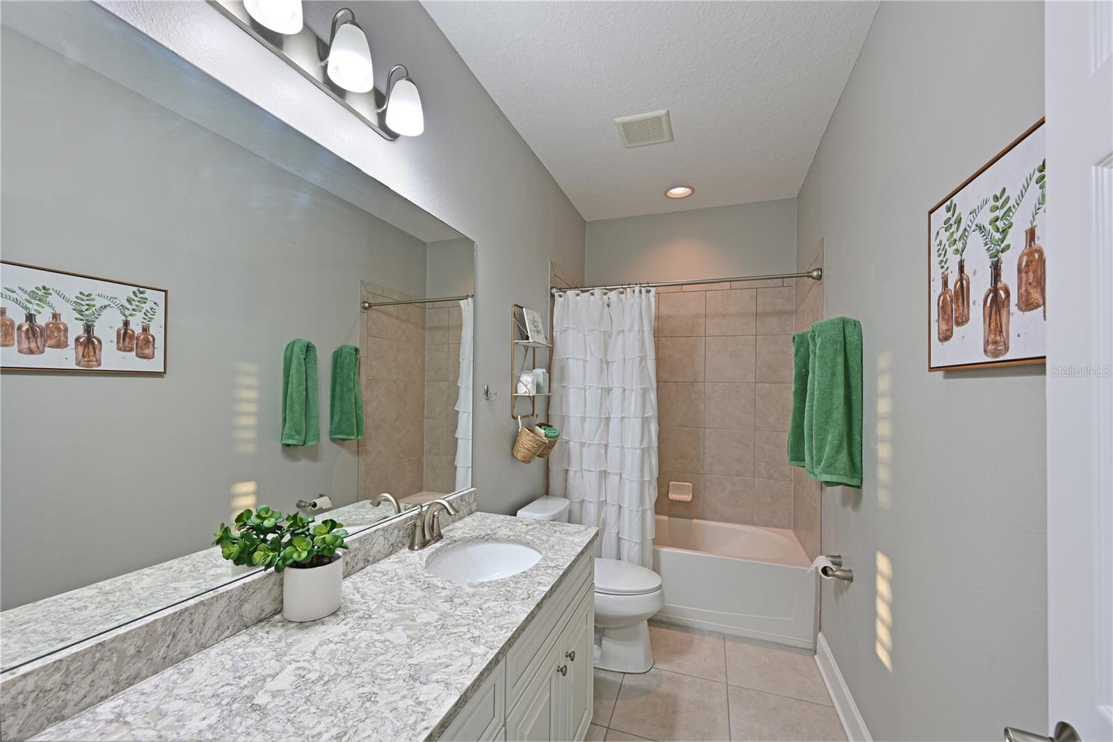 Listing photo id 19 for 4979 60th Avenue Circle E