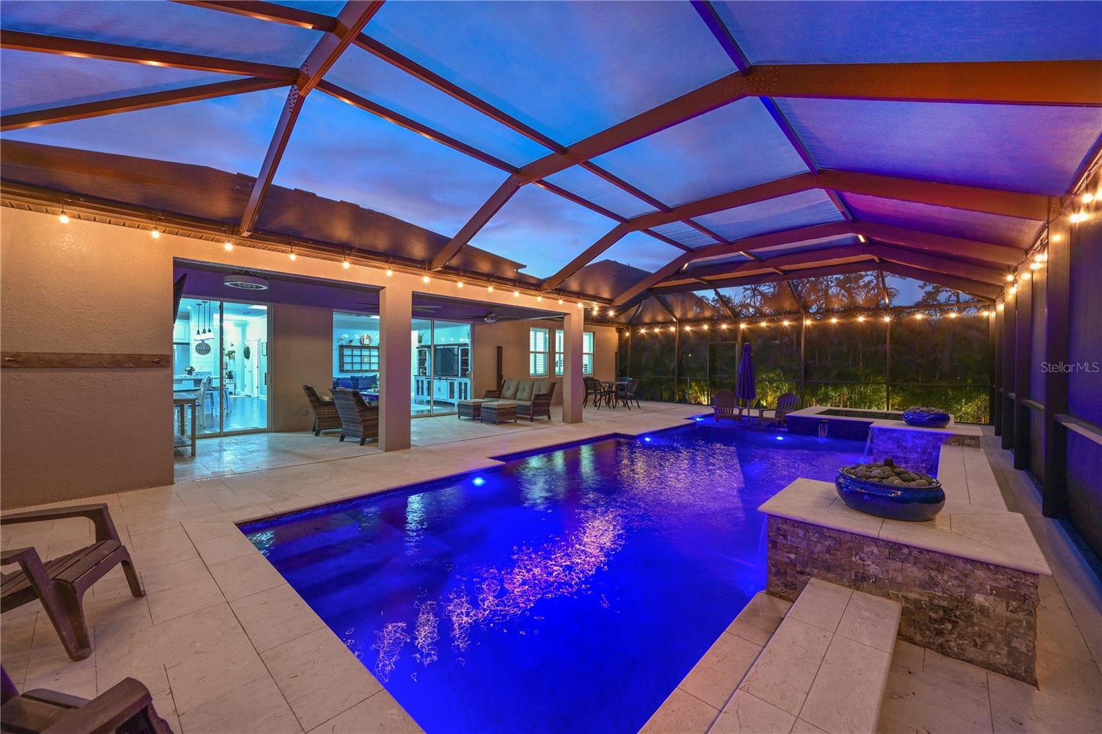 Listing photo id 2 for 4979 60th Avenue Circle E