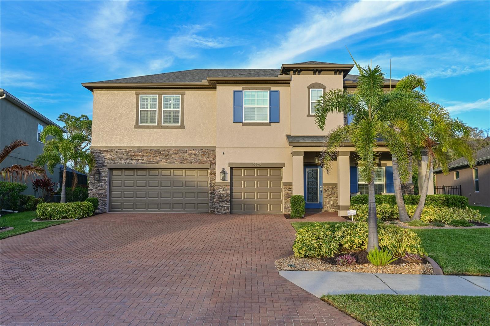 Listing photo id 40 for 4979 60th Avenue Circle E