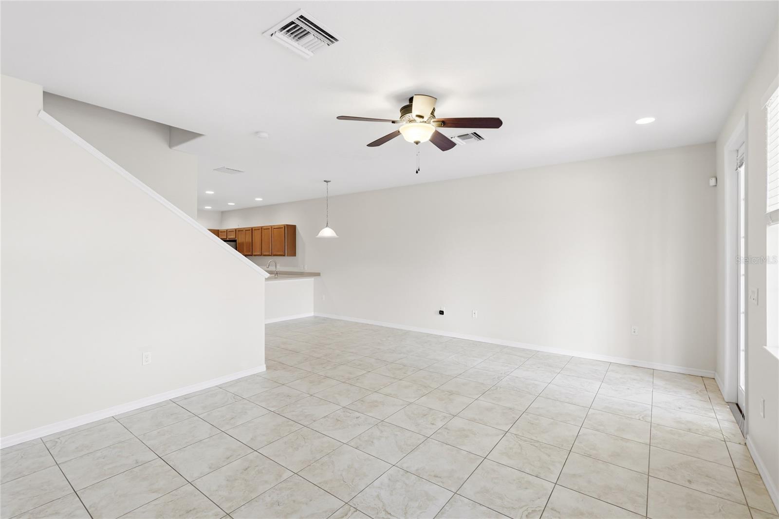 Image 8 of 30 For 3730 82nd Avenue Circle E 104