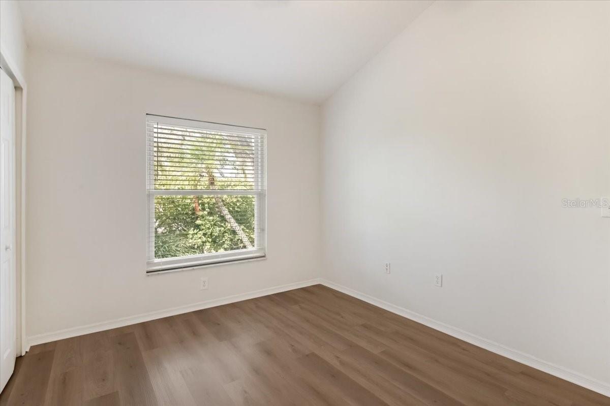 Image 24 of 50 For 6801 Superior Street Circle