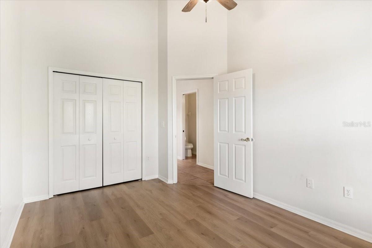 Image 29 of 50 For 6801 Superior Street Circle