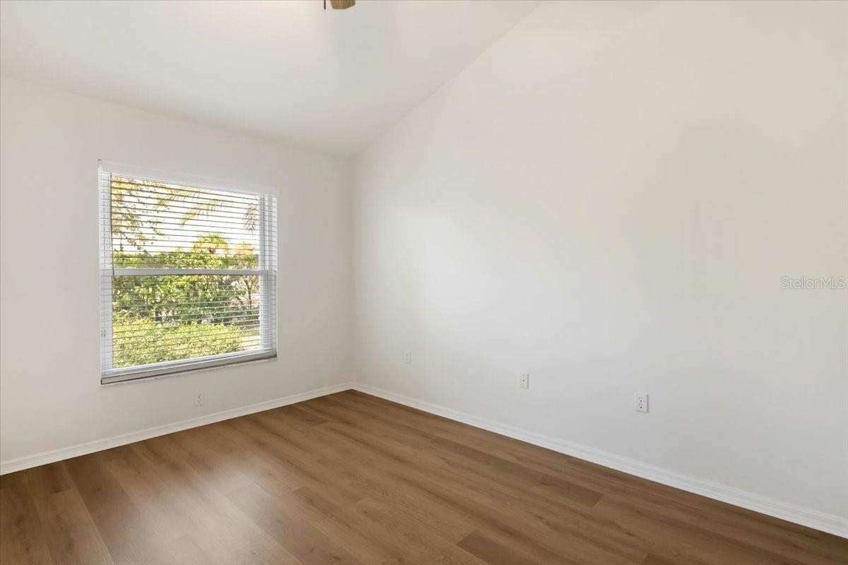 Image 30 of 50 For 6801 Superior Street Circle