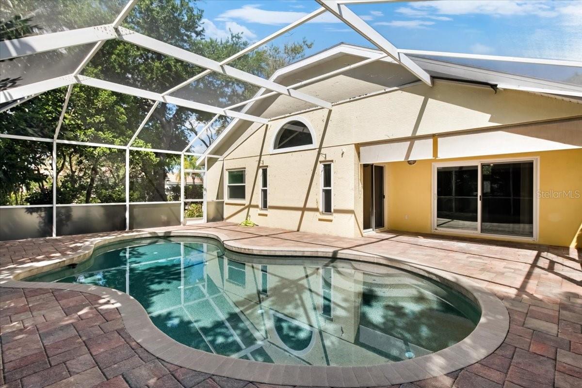 Image 39 of 50 For 6801 Superior Street Circle