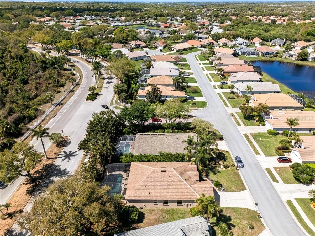 Image 45 of 50 For 6801 Superior Street Circle