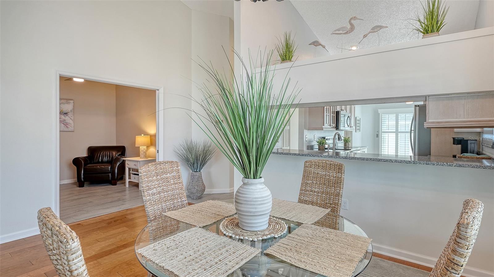 Image 13 of 96 For 1005 Pelican Court