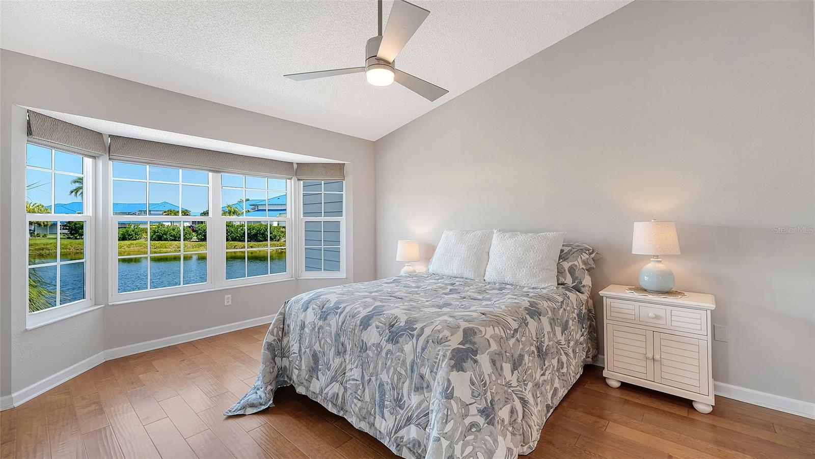 Image 26 of 96 For 1005 Pelican Court