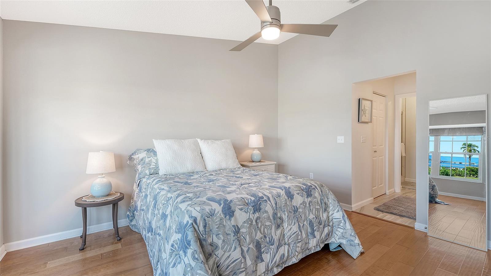 Image 28 of 96 For 1005 Pelican Court