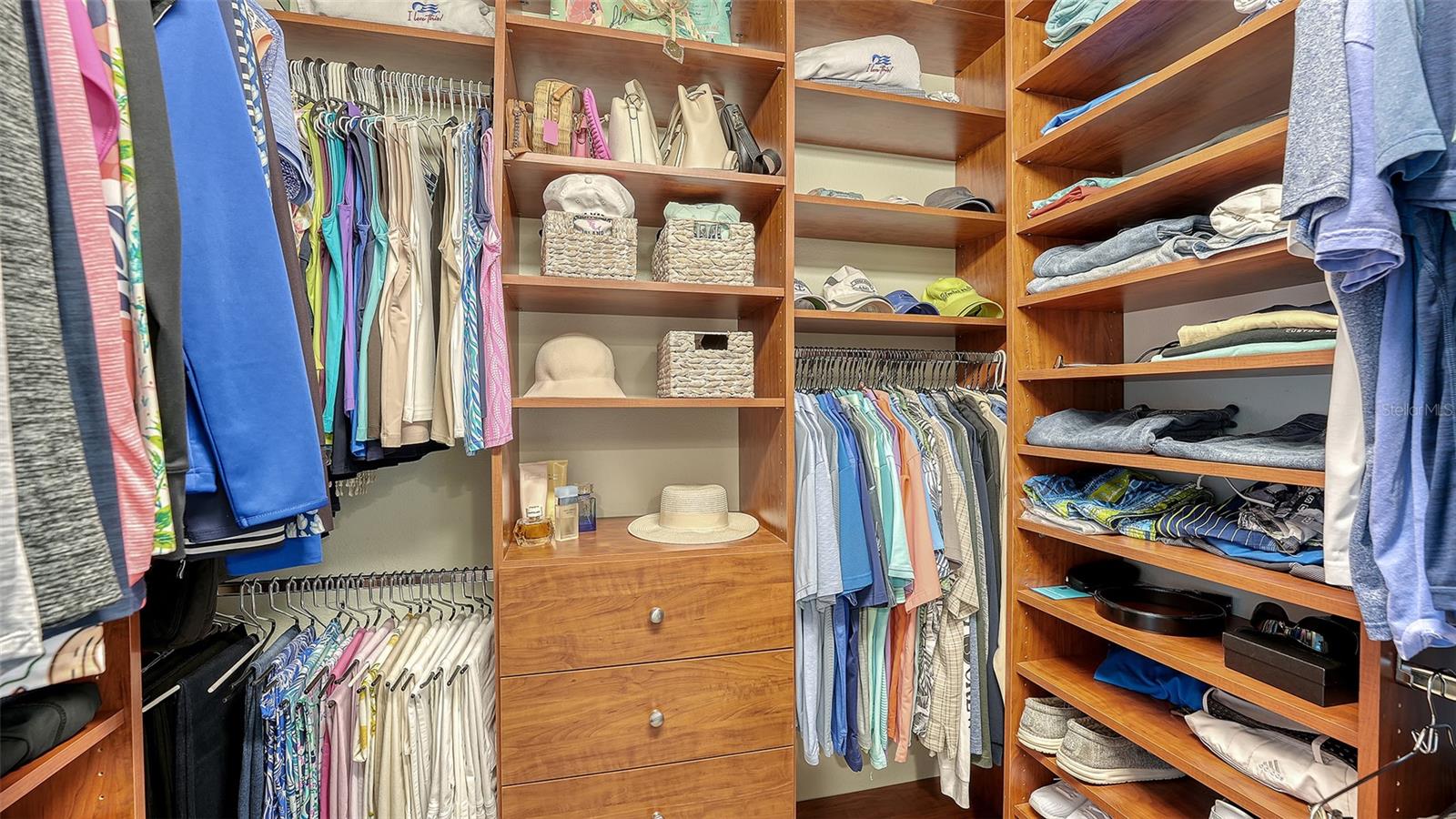 Image 32 of 96 For 1005 Pelican Court