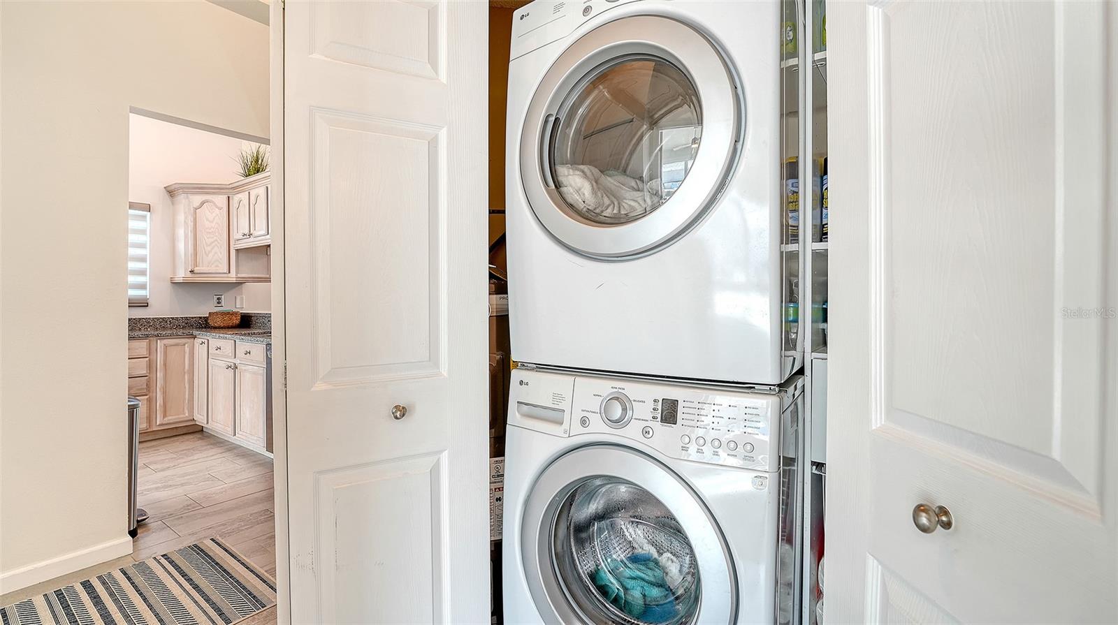 Image 38 of 96 For 1005 Pelican Court