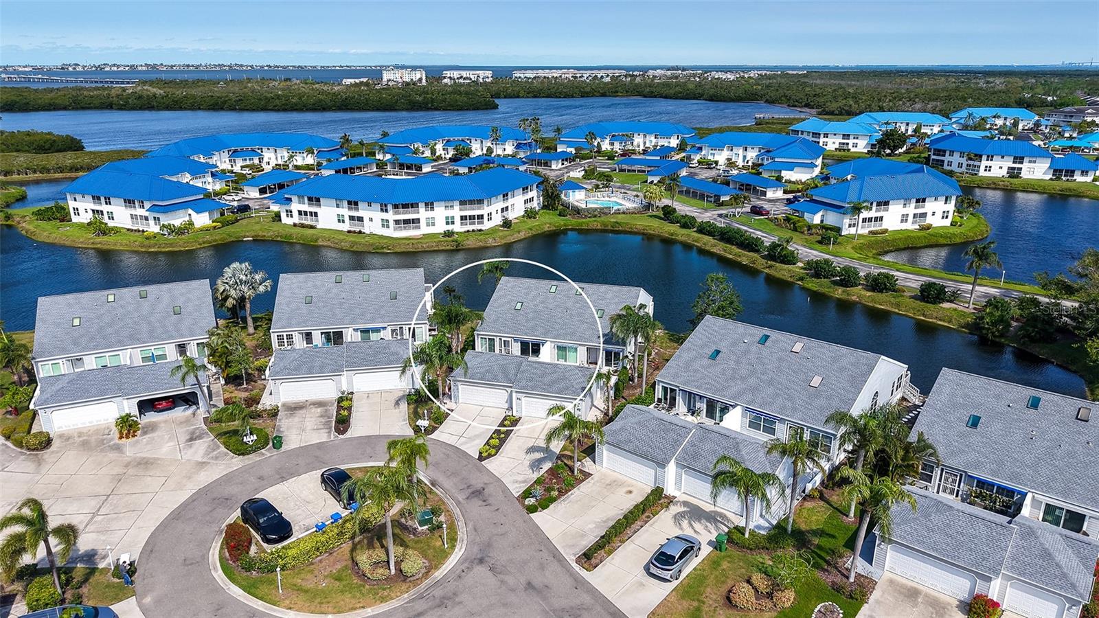 Image 4 of 96 For 1005 Pelican Court