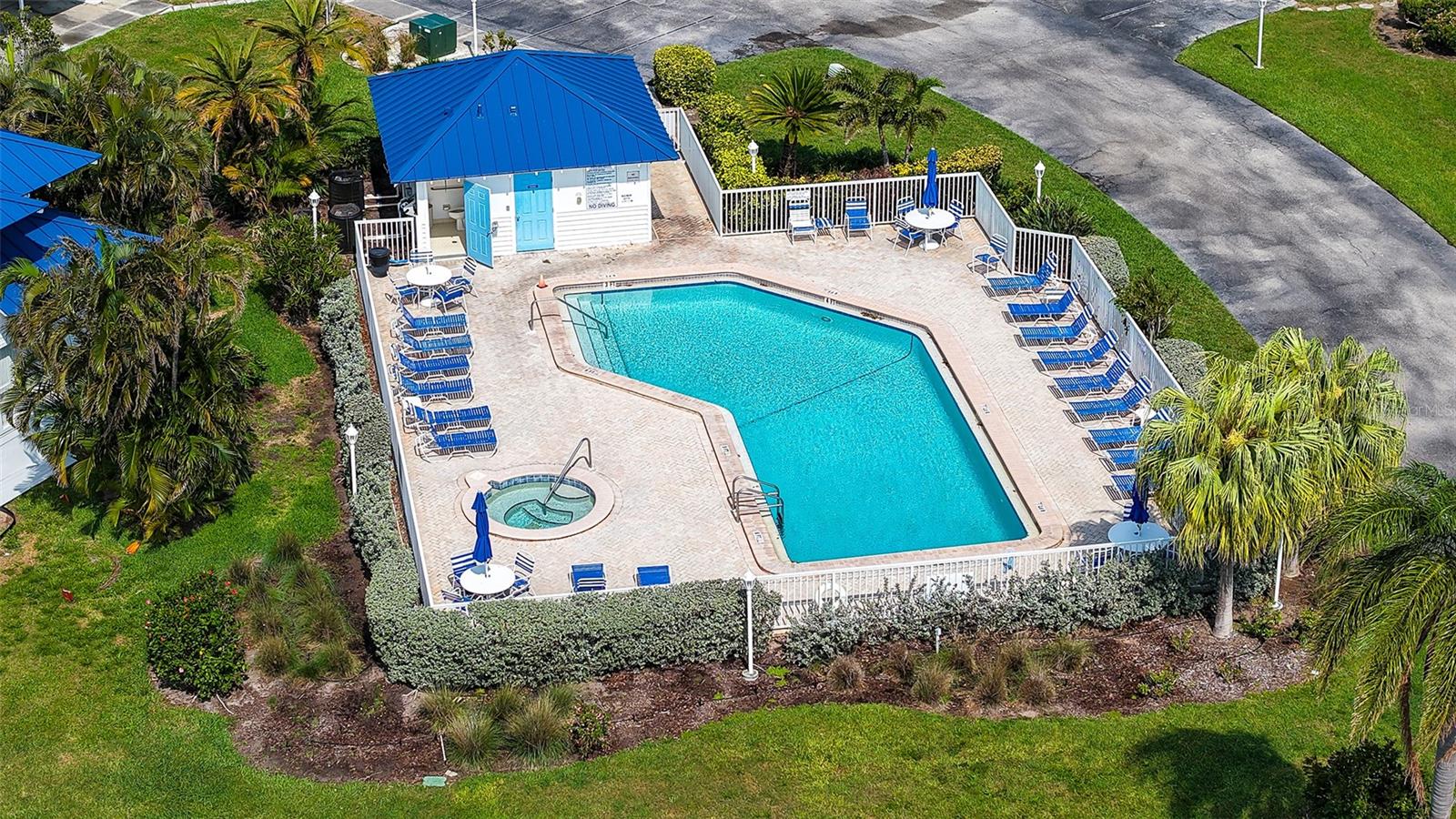 Image 47 of 96 For 1005 Pelican Court