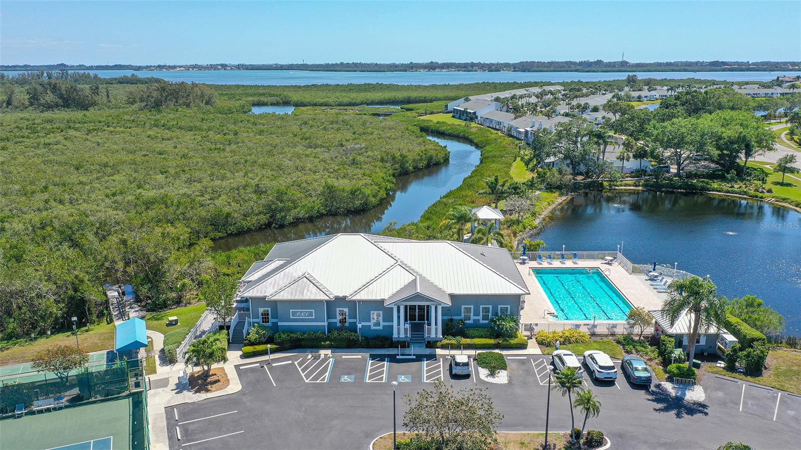 Image 55 of 96 For 1005 Pelican Court