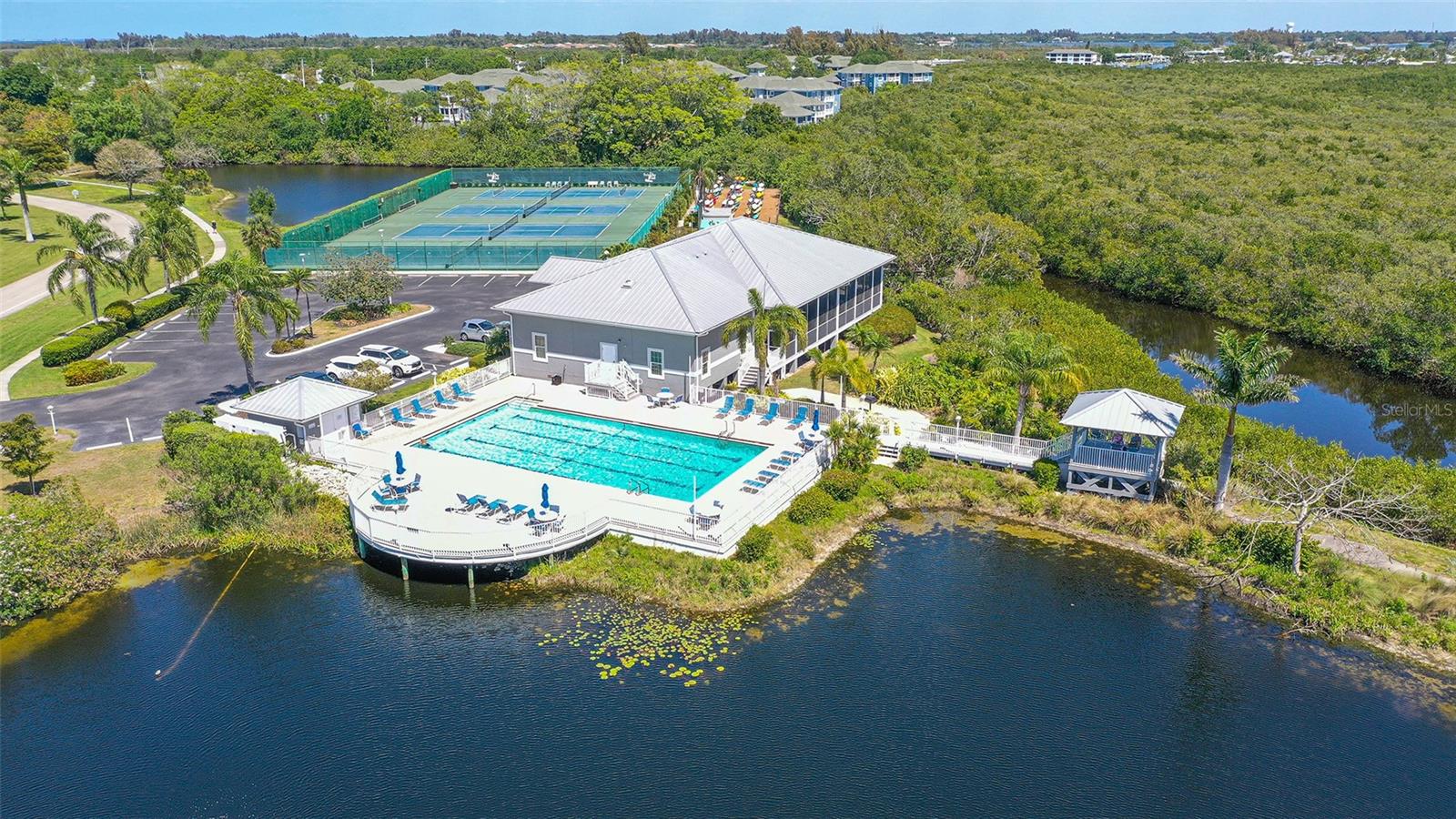 Image 57 of 96 For 1005 Pelican Court