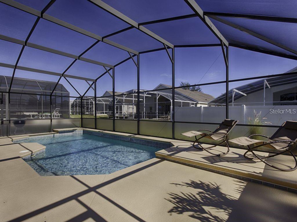 Image 2 of 5 For 321 Henley Circle