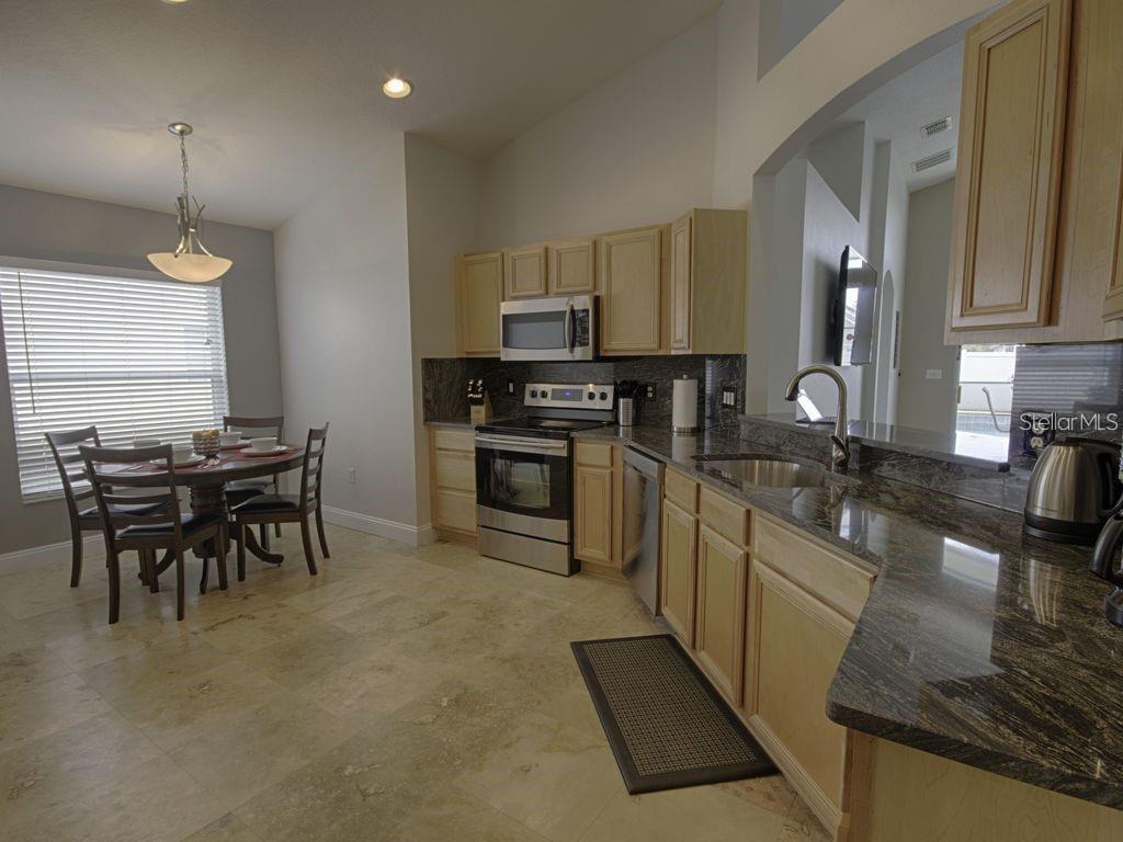 Image 3 of 5 For 321 Henley Circle