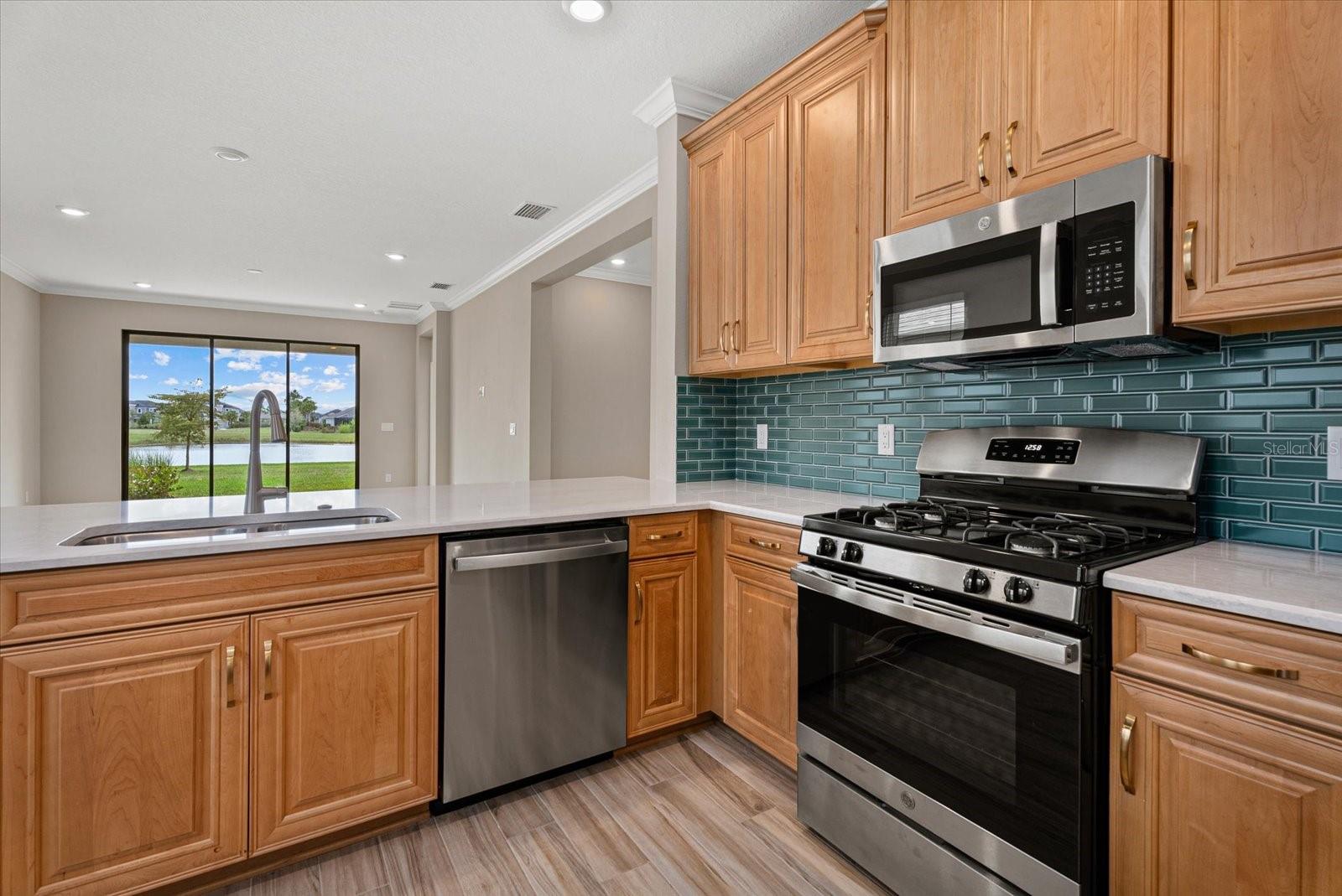 Image 13 of 40 For 4255 Pond Brook Court