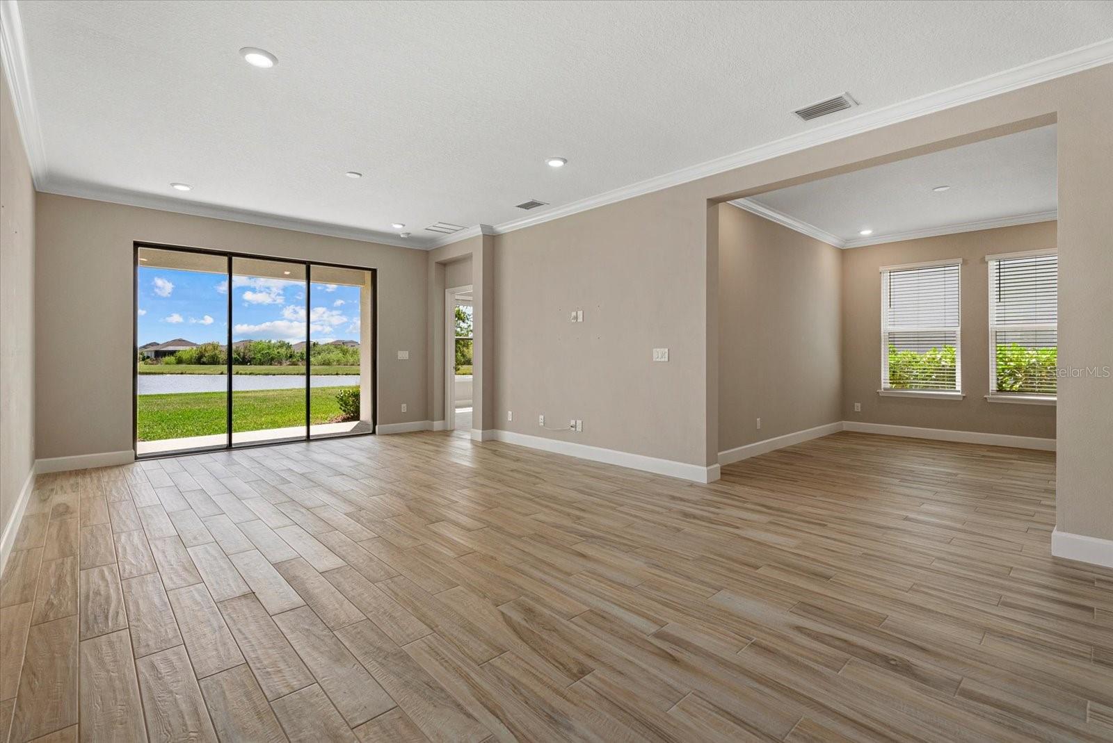 Image 15 of 40 For 4255 Pond Brook Court