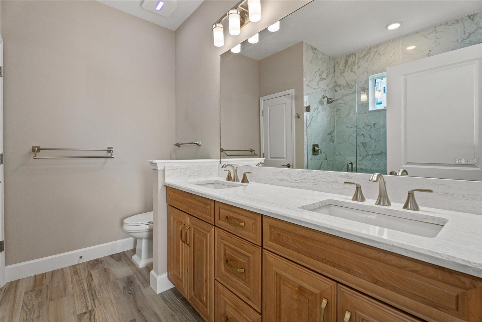 Image 20 of 40 For 4255 Pond Brook Court