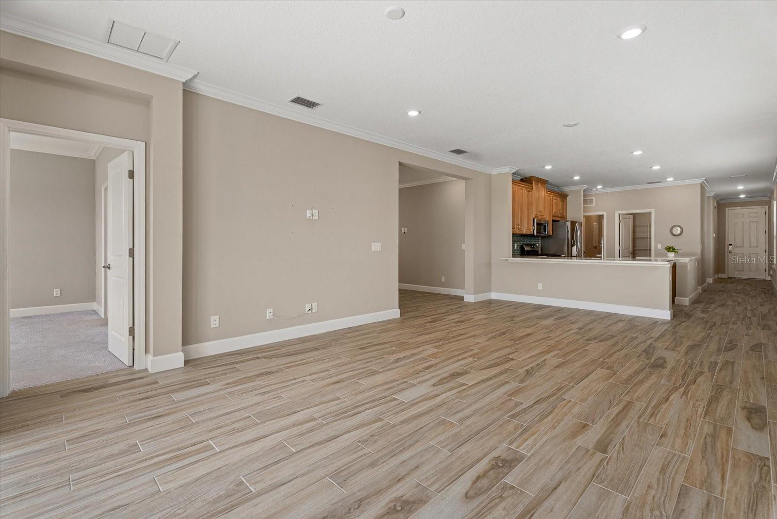 Image 28 of 40 For 4255 Pond Brook Court