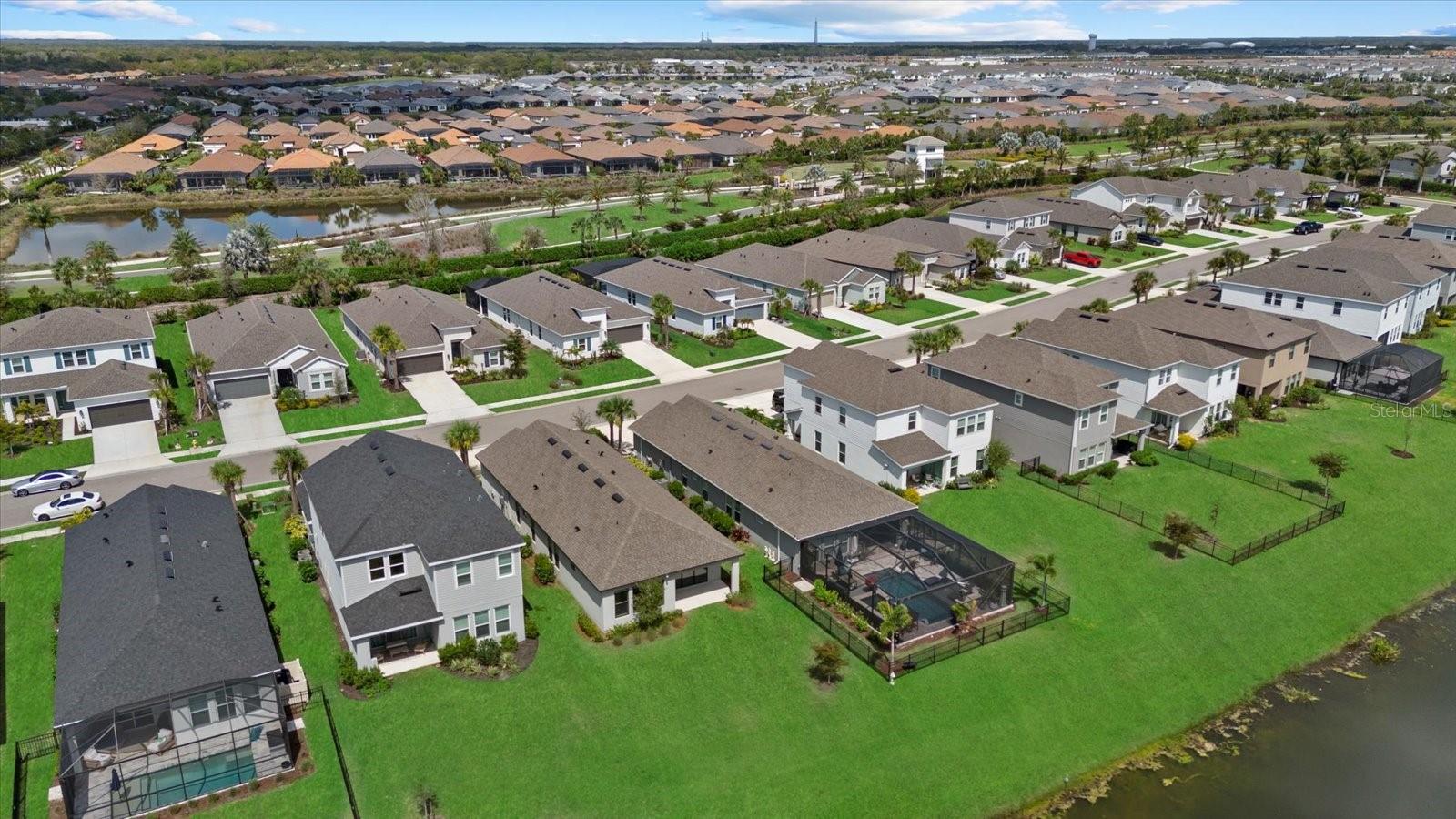 Image 31 of 40 For 4255 Pond Brook Court