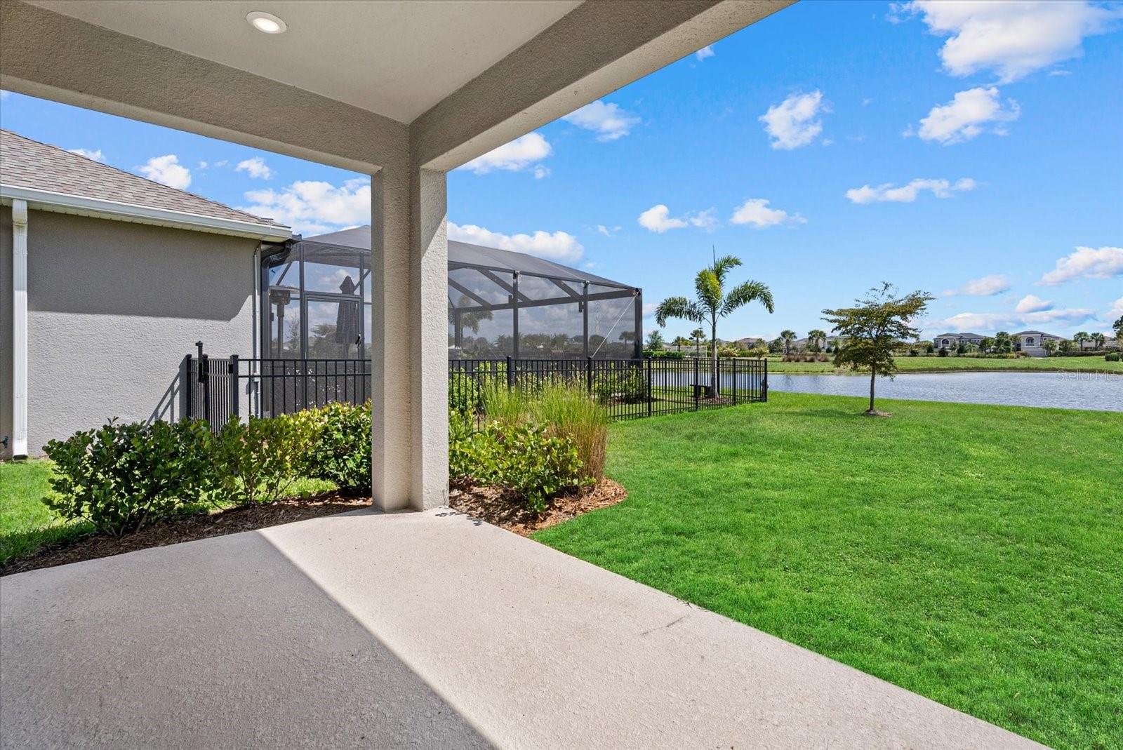 Image 33 of 40 For 4255 Pond Brook Court