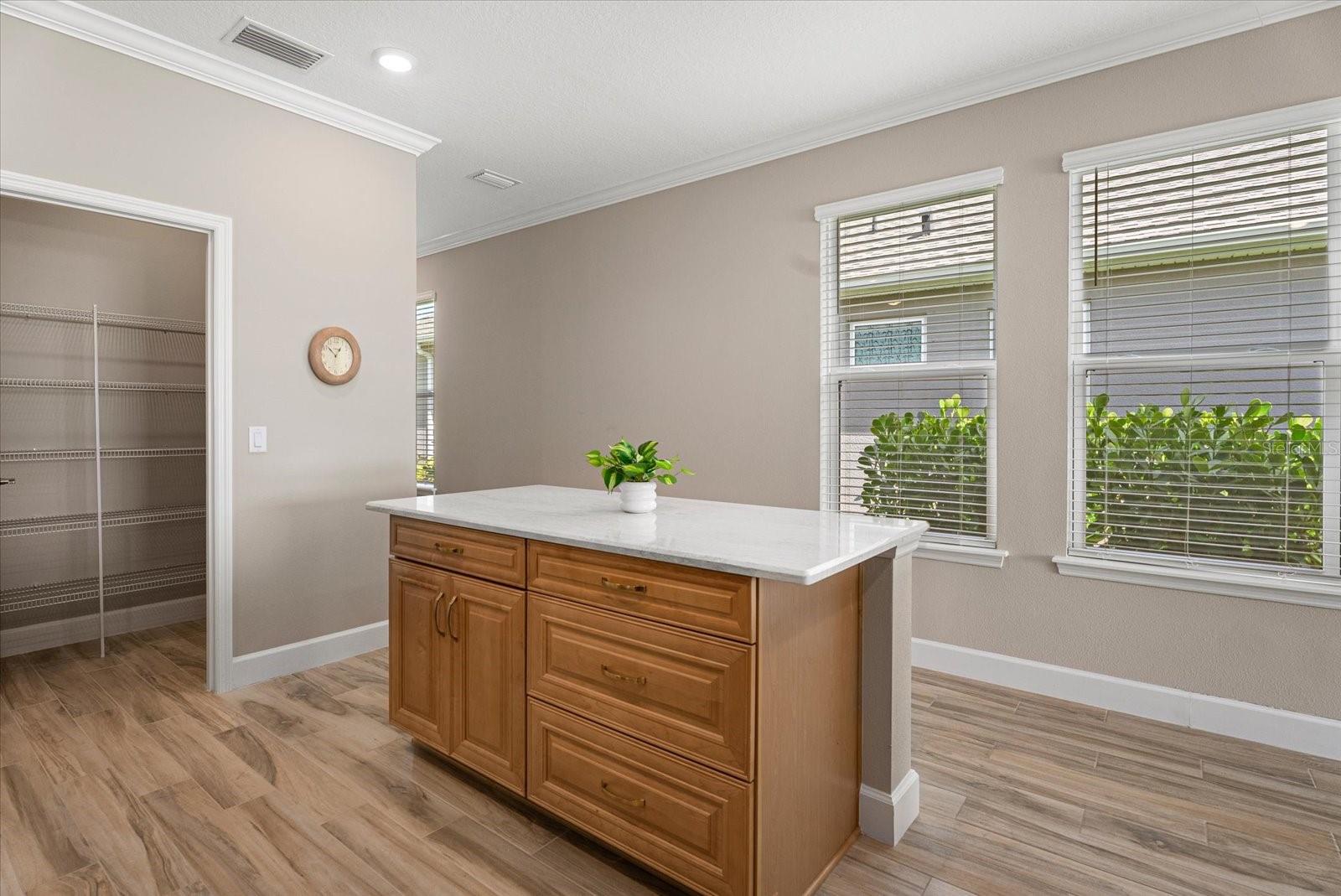 Image 9 of 40 For 4255 Pond Brook Court