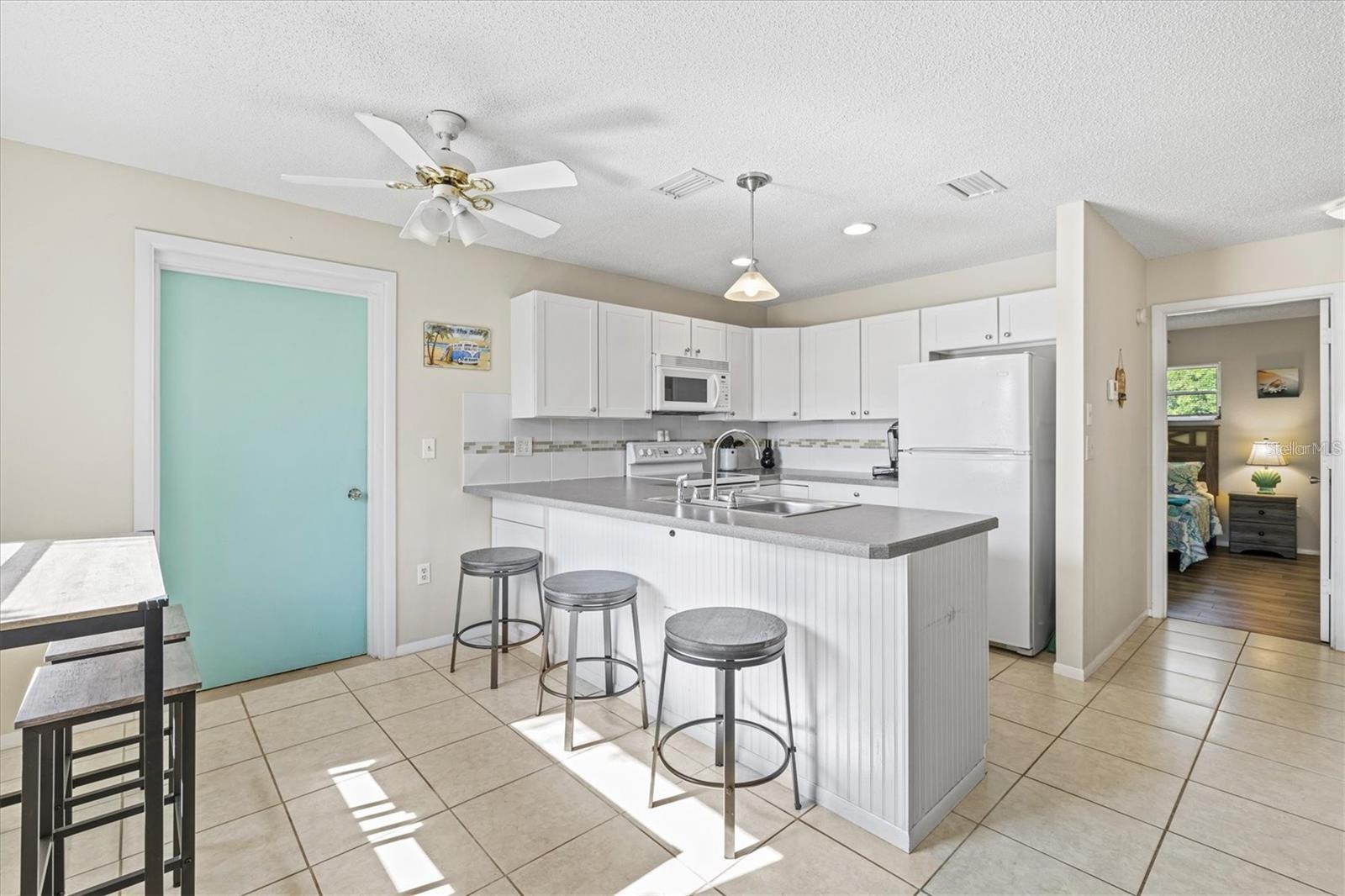 Image 10 of 49 For 2214 Michele Drive