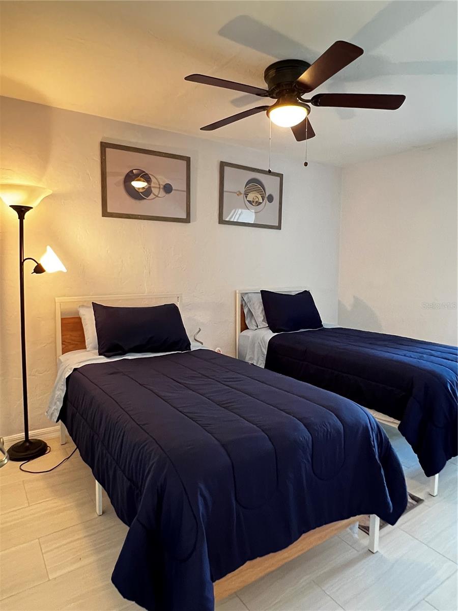 Image 13 of 21 For 8186 Agress Avenue