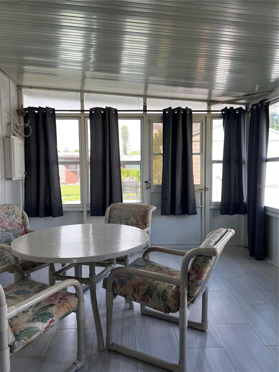 Image 18 of 21 For 8186 Agress Avenue