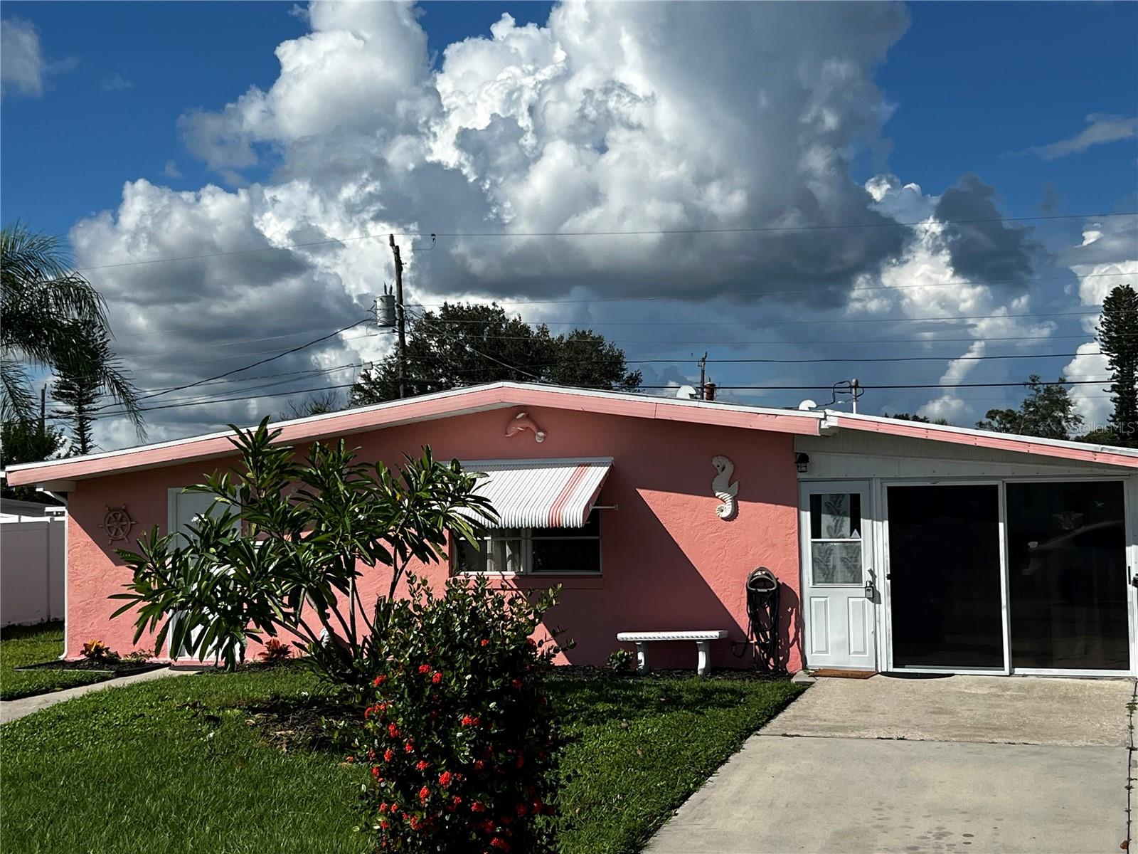 Image 5 of 21 For 8186 Agress Avenue