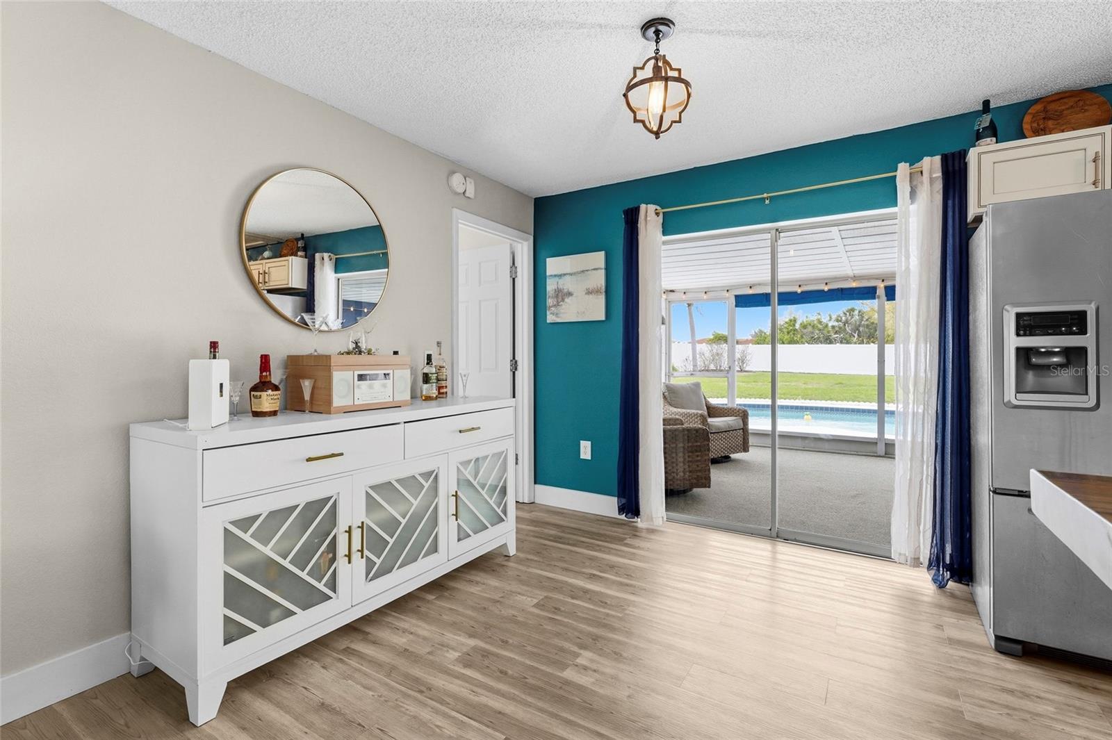 Image 14 of 40 For 7320 Meadowbrook Drive