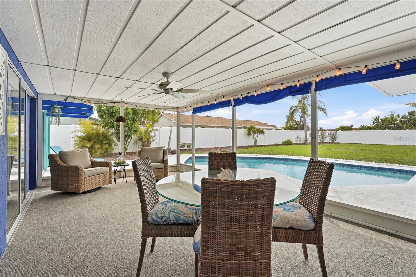 Image 4 of 40 For 7320 Meadowbrook Drive