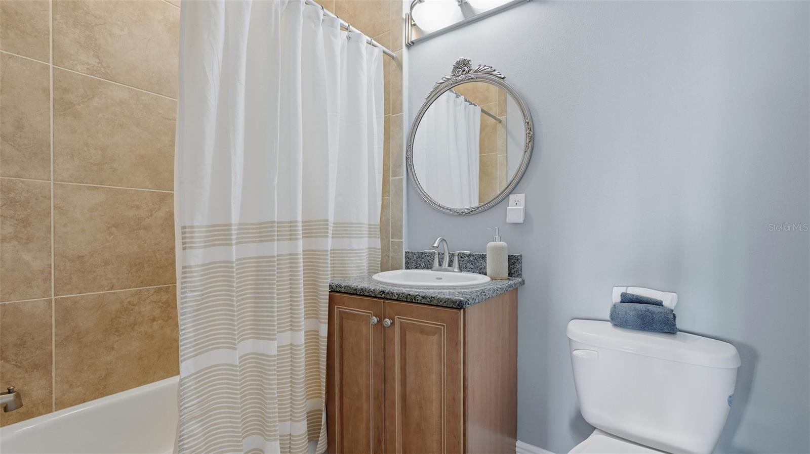 Image 14 of 35 For 445 Orange Avenue 306