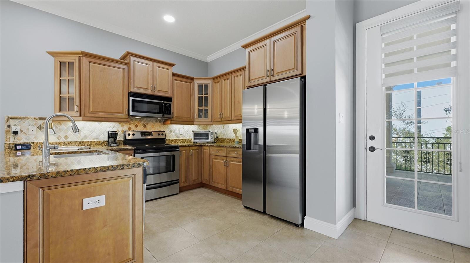 Image 5 of 35 For 445 Orange Avenue 306