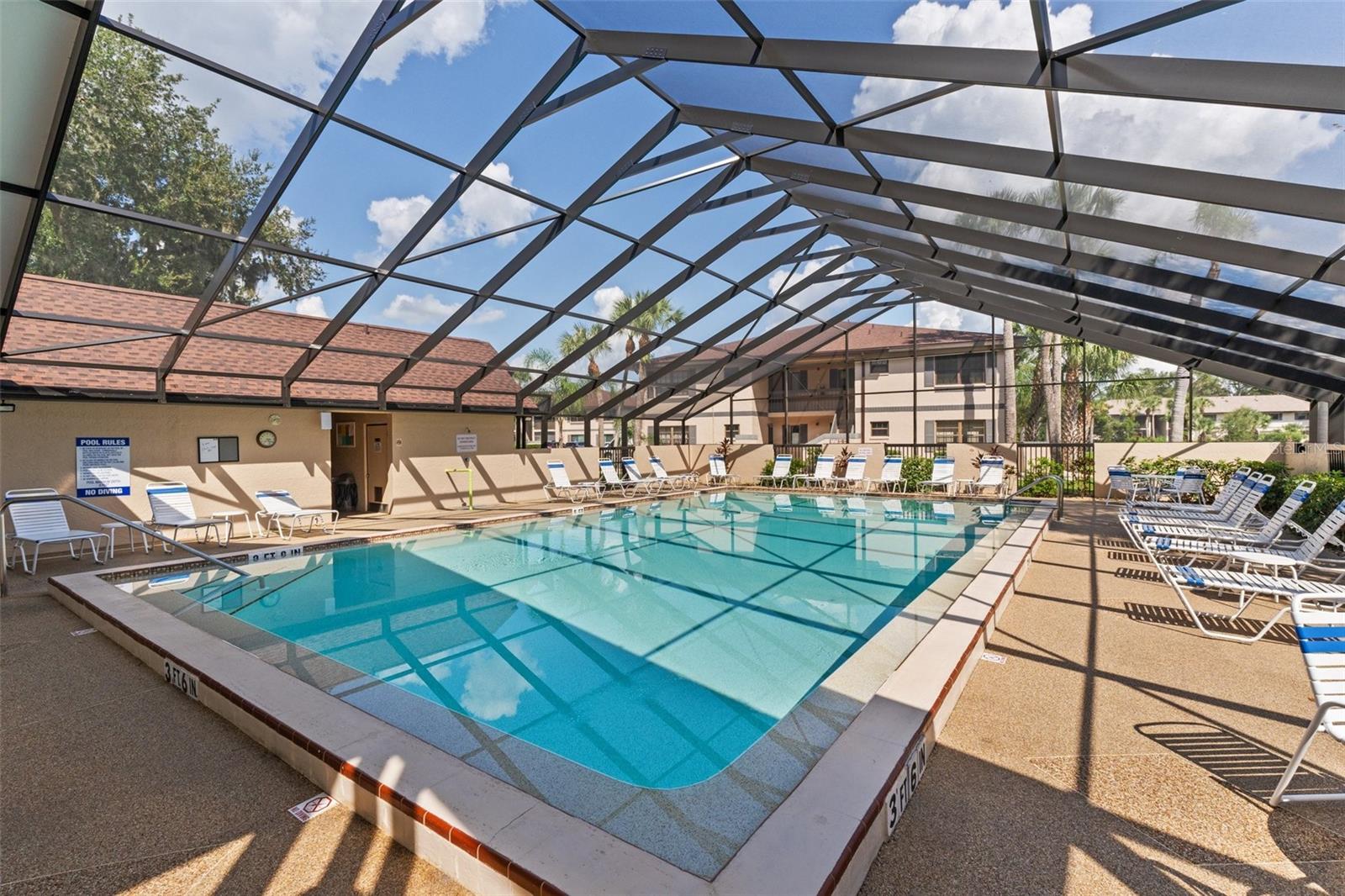 Image 34 of 37 For 19505 Quesada Avenue Vv201