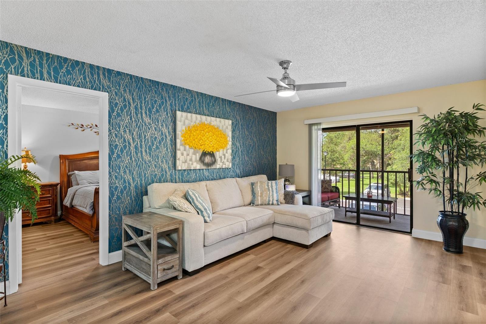 Image 4 of 37 For 19505 Quesada Avenue Vv201