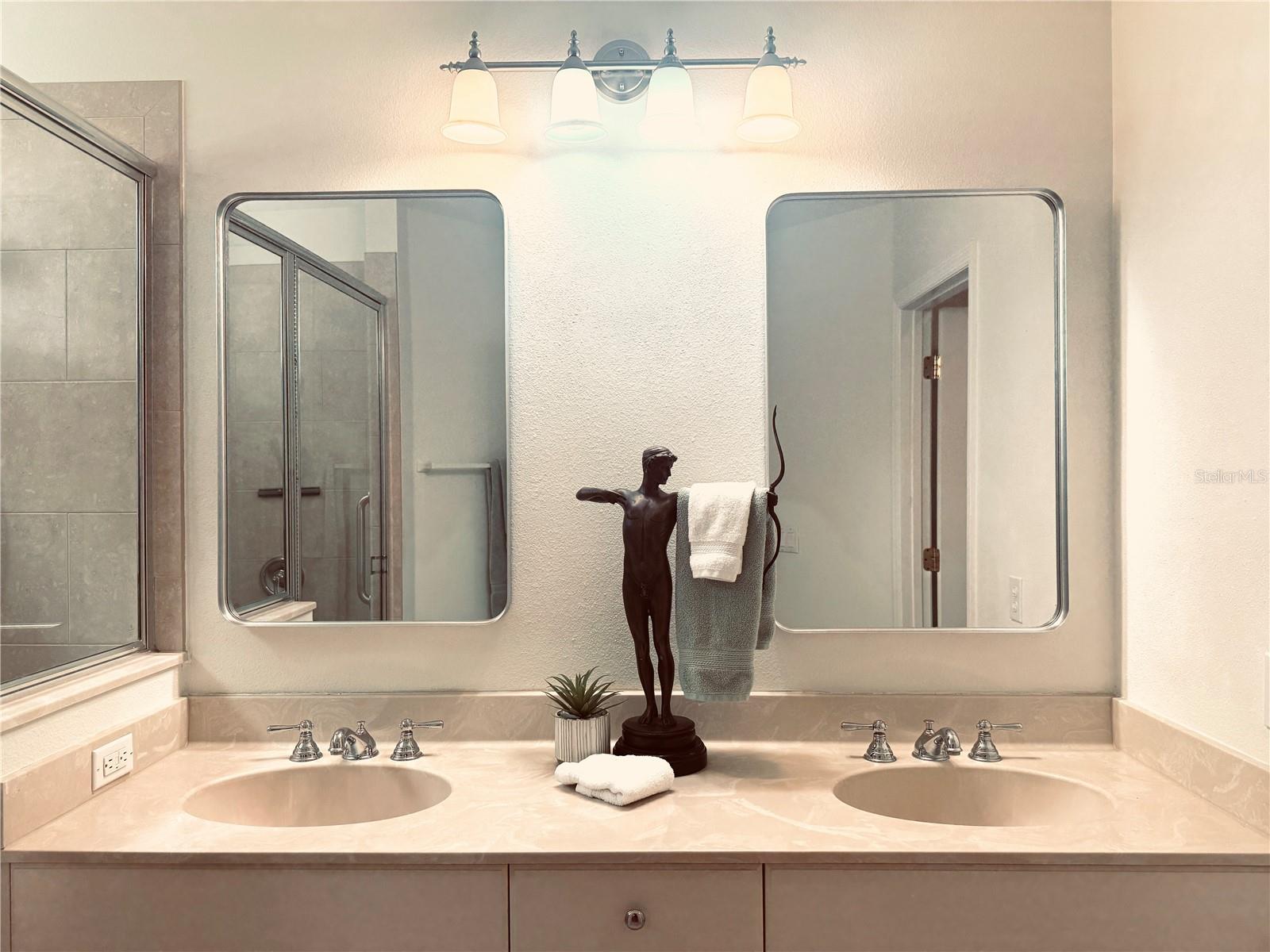 Image 23 of 57 For 5647 Key Largo Court C-07